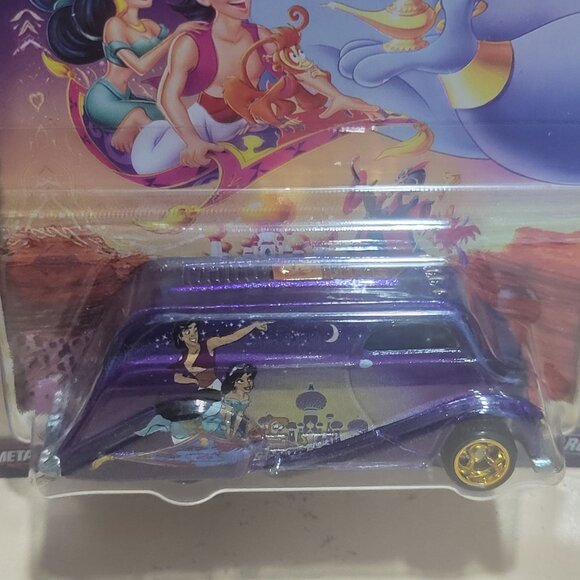 Hot Wheels Premium Diecast Deco Delivery Vehicle Pop Culture Disney Series 2019 - Picture 3 of 9